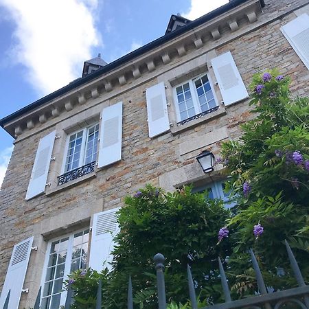 Le 14 St Michel Bed & Breakfast Josselin Exterior photo