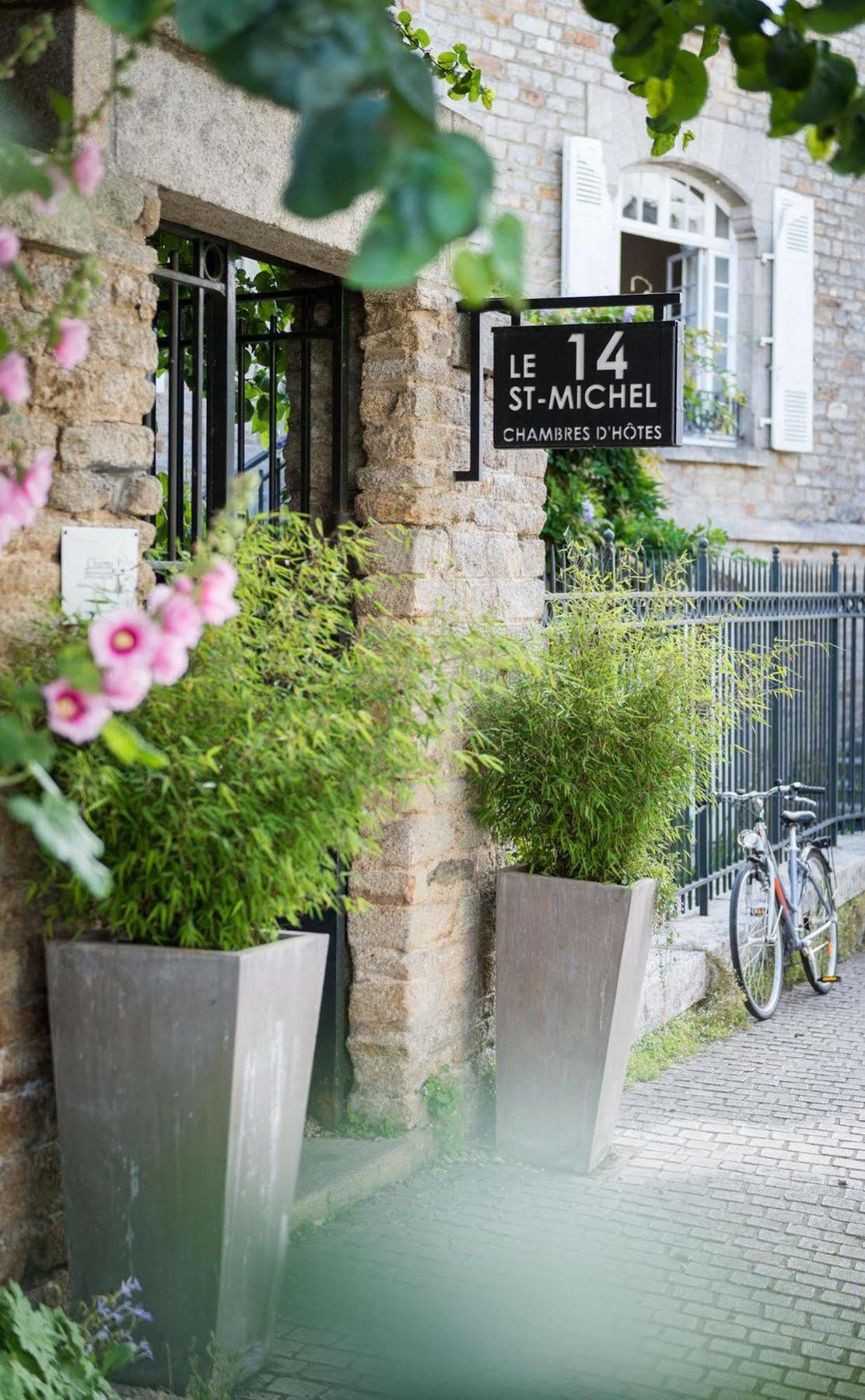 Le 14 St Michel Bed & Breakfast Josselin Exterior photo